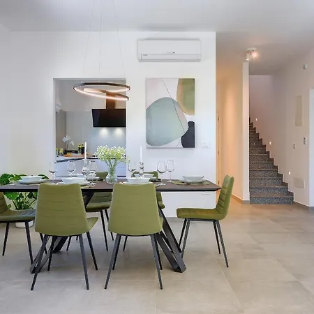 Eia Villa